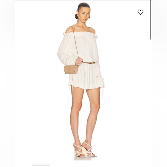 💥💥💥SOLD💥💥💥Yves Saint Laurent Beige Quilted Clutch with Gold Chain - Picture 4 of 15